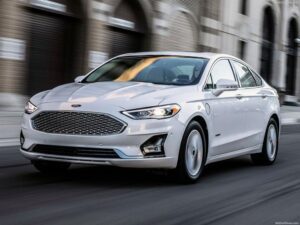 Ford Fusion Hybrid Car rental